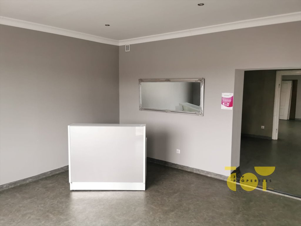 Lokal użytkowy 171 m² po remoncie, centrum Starachowic Starachowice, Spółdzielcza  171m2 Foto 1