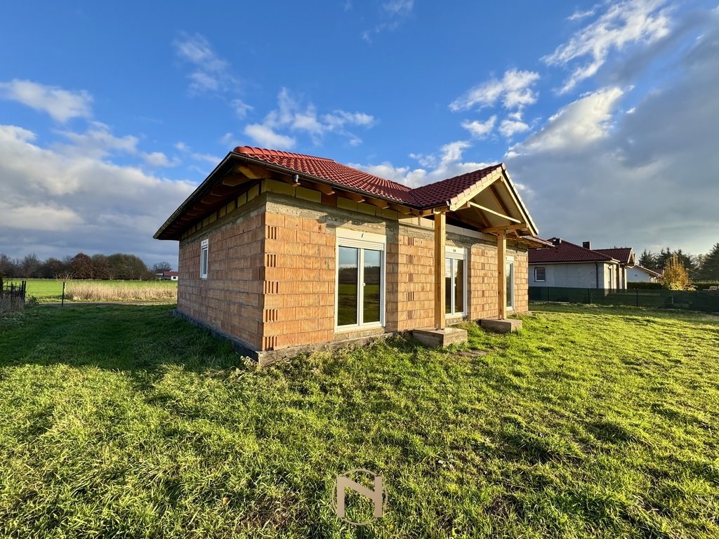 Do sprzedania dom wolnostojący 101,4 m² z kominkiem i energooszczędnym projektem Gorzów Wielkopolski, Karnin  101m2 Foto 1