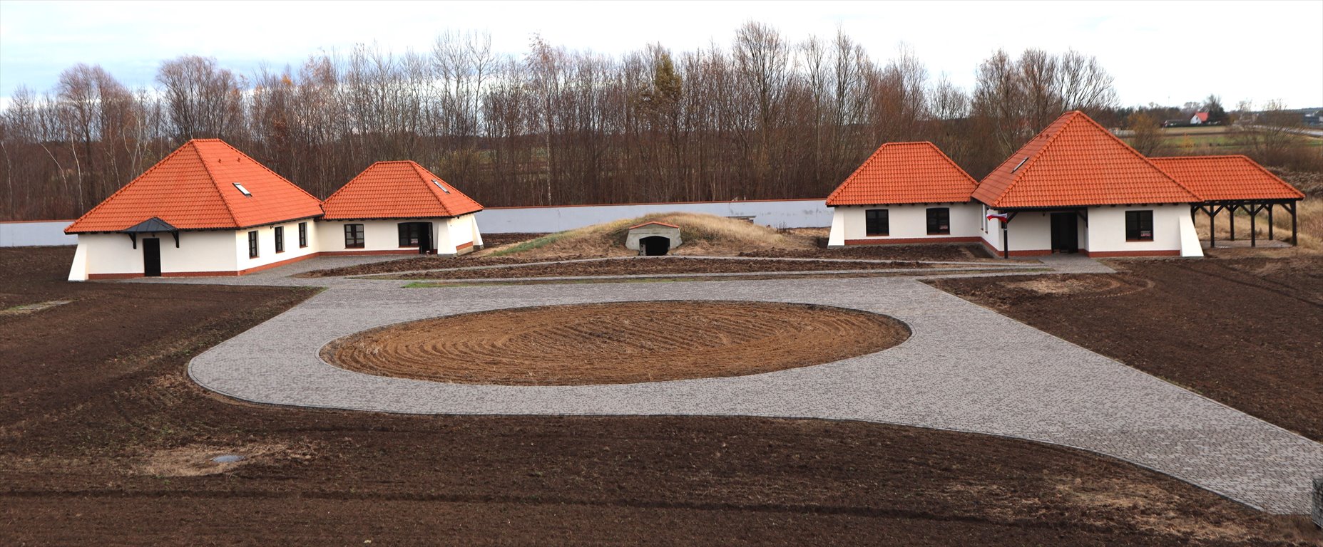 Lokal użytkowy na sprzedaż Sarbiewo, Sarbiewo  530m2 Foto 1