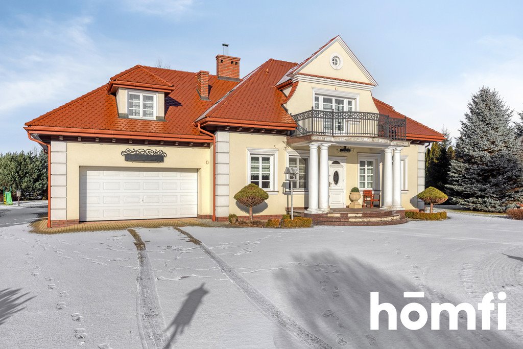 Urokliwy dworek z widokiem na zamek i 0,5 ha zieleni Baranów Sandomierski, Podzamcze  238m2 Foto 1