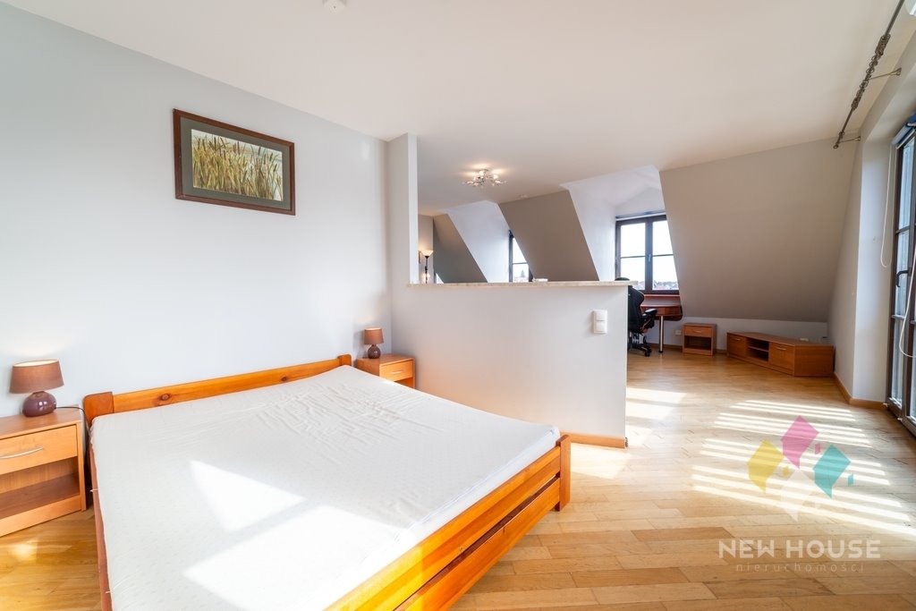 Apartament z widokiem na jezioro, garaż, centrum Mikołajek Mikołajki, Plac Wolności  55m2 Foto 1