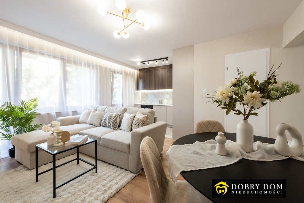 Mieszkanie czteropokojowe  na sprzedaż Białystok, Dziesięciny  59m2 Foto 1