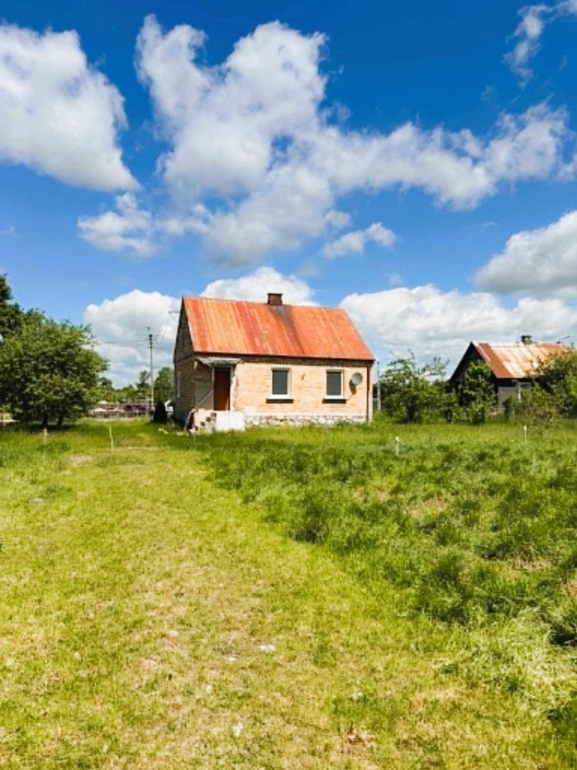 Dom z potencjałem 80 m² (4200 m² działki, stodoła) w Mroczkach Mroczki, 9  80m2 Foto 1