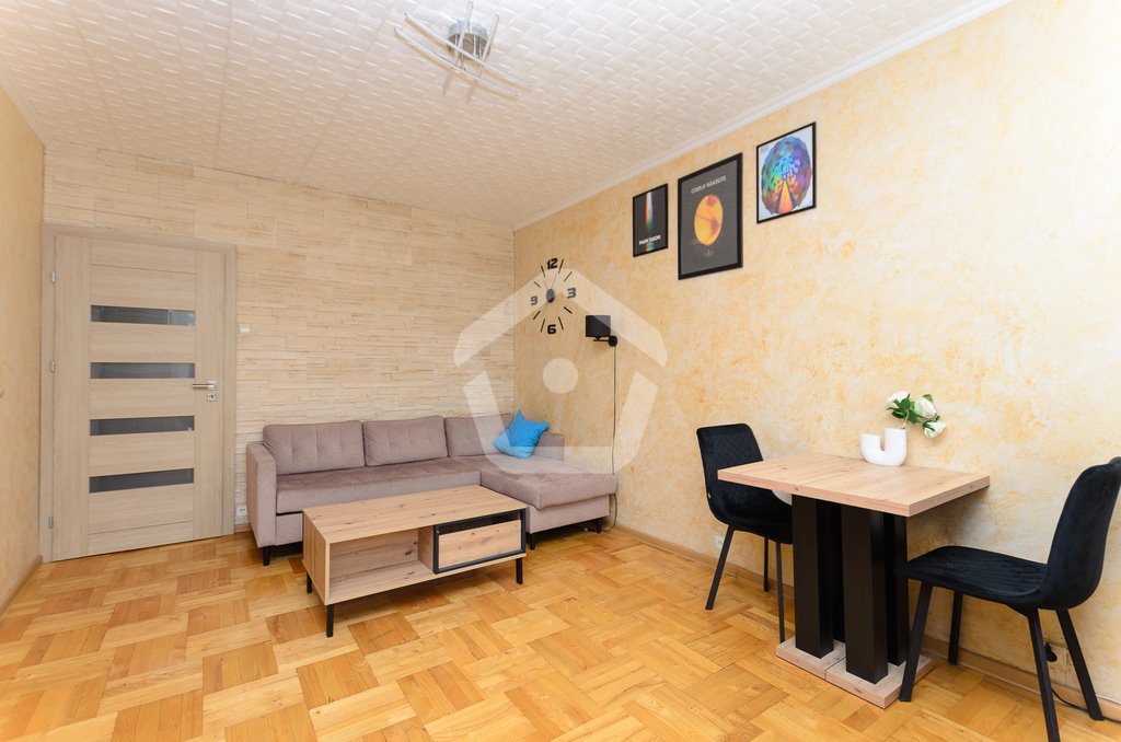 Mieszkanie trzypokojowe na sprzedaż Rzeszów, Nowe Miasto, Podwisłocze  53m2 Foto 1