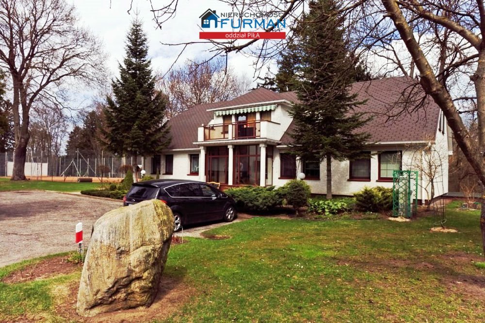 Lokal użytkowy na sprzedaż Dobrzyca  47 300m2 Foto 1