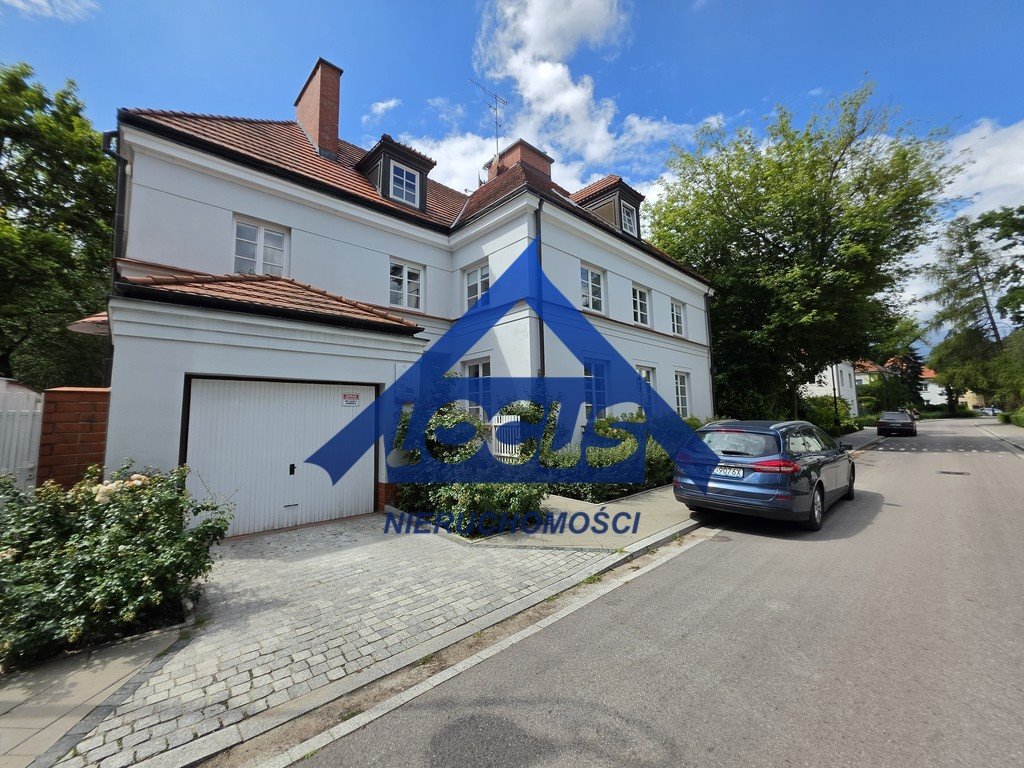 Na wynajem przestronny dom 270 m² z ogrodem i garażem w Żoliborzu Warszawa, Żoliborz  270m2 Foto 1