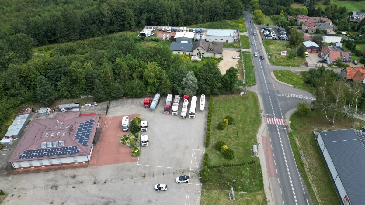 Lokal użytkowy na sprzedaż Bytom, Stolarzowice, ul Żołnierska  451m2 Foto 1