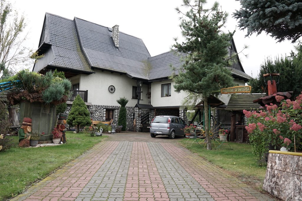Dom na sprzedaż Kolonia Lesiów  260m2 Foto 4