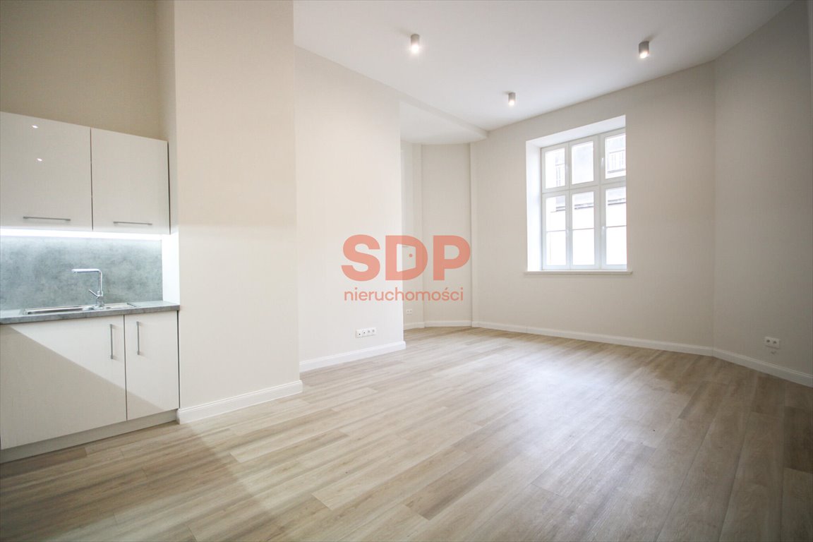 Mieszkanie 60 m² w Katowicach (z windą, blisko centrum) Katowice, Śródmieście, Warszawska  60m2 Foto 1