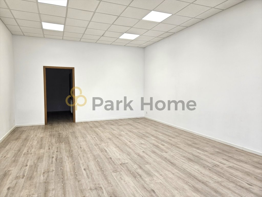 Atrakcyjny lokal 78,43 m² z dużym parkingiem w Mosinie Mosina  78m2 Foto 1