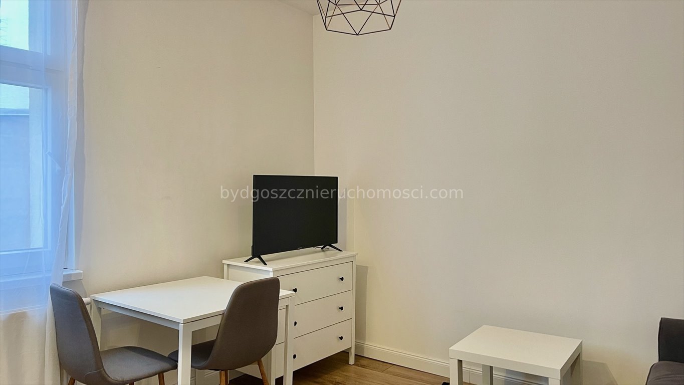 Kawalerka 30 m² w Centrum Bydgoszczy - po remoncie, pełne wyposażenie Bydgoszcz, Centrum  30m2 Foto 1