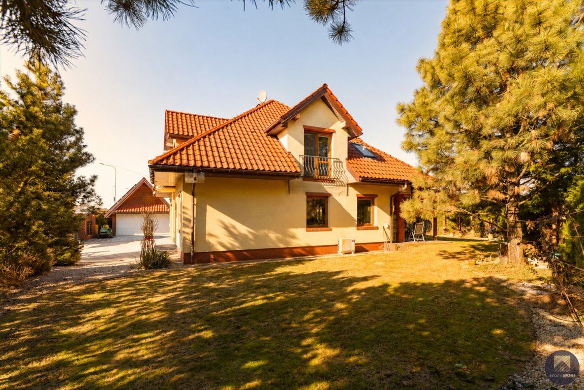 Sprzedam komfortowy dom 151 m² w spokojnej okolicy Stanisławowa Stanisławów Pierwszy, Słoneczna  151m2 Foto 1