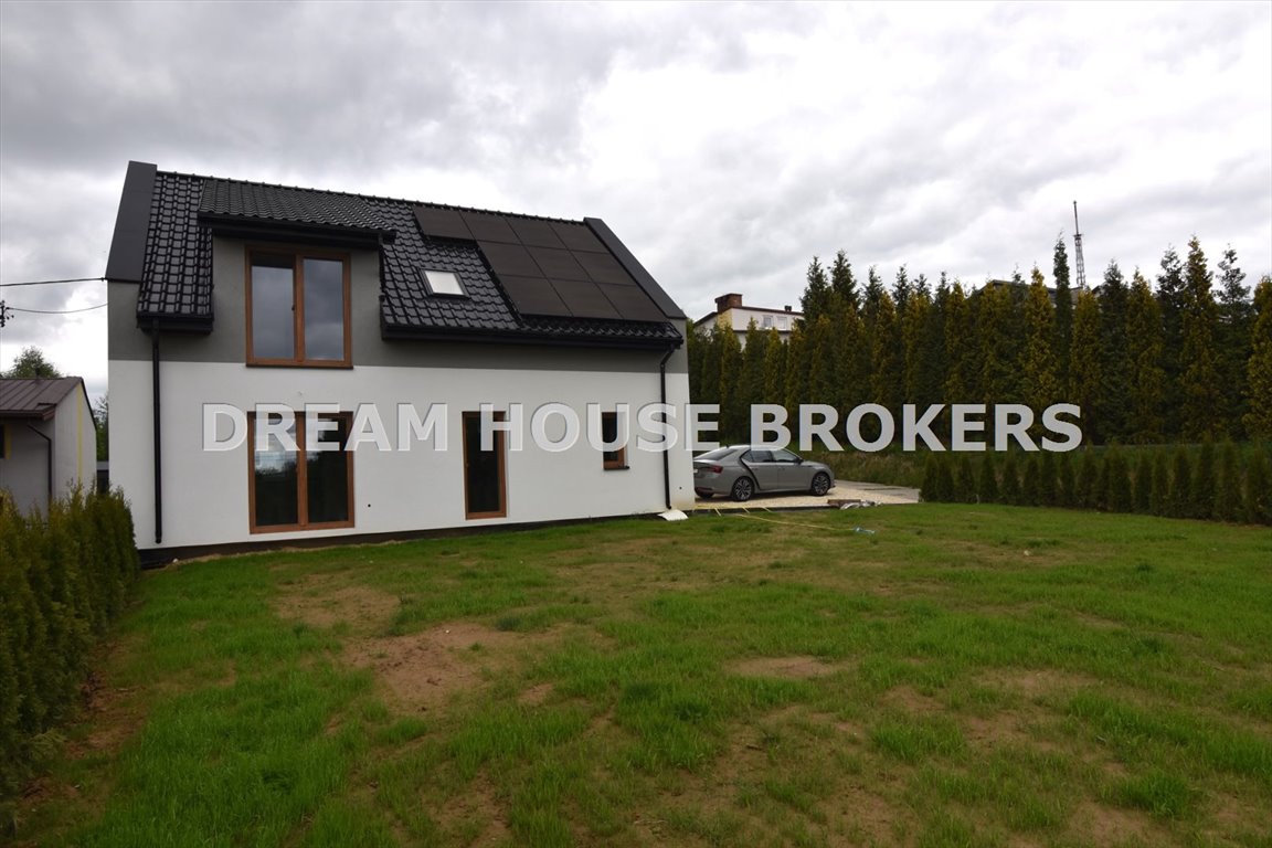 Nowoczesny dom 150 m² z prywatną łazienką i dużą działką Zawada  160m2 Foto 1