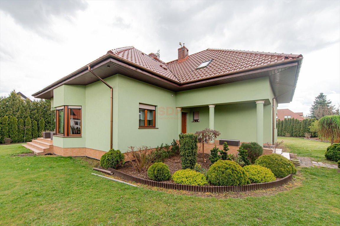 Dom na wynajem Kiełczów, Cyprysowa  260m2 Foto 1