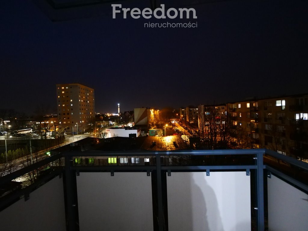 Mieszkanie trzypokojowe na sprzedaż Bełchatów, osiedle 1000 lecia  52m2 Foto 7