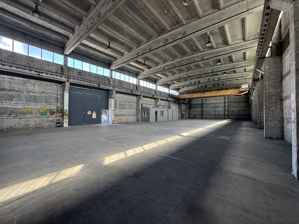 Magazyn 777 m² z suwnicą 8T w Warszawie polecam Warszawa, Targówek, Targówek Fabryczny, Zabraniecka  777m2 Foto 1