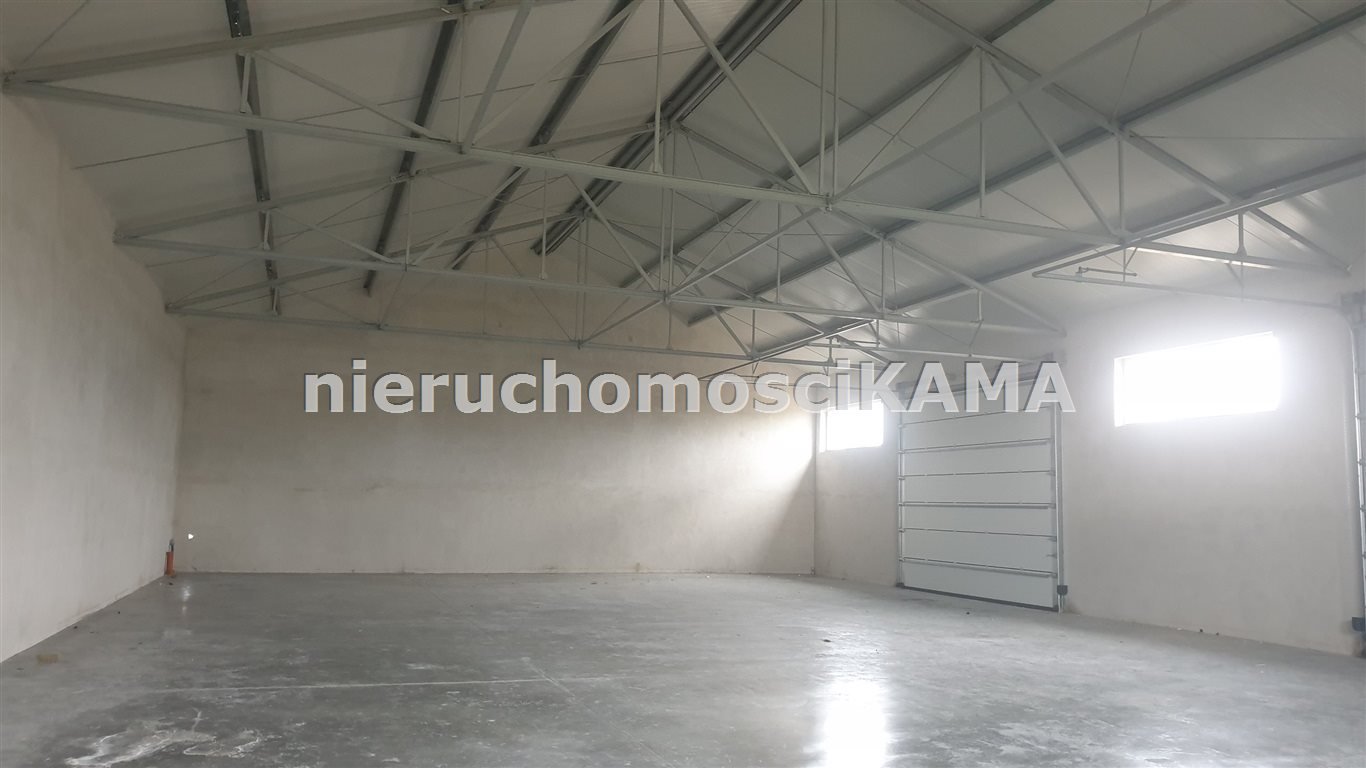 Hala magazynowa 350 m² w Żywcu (teren przemysłowy): Żywiec