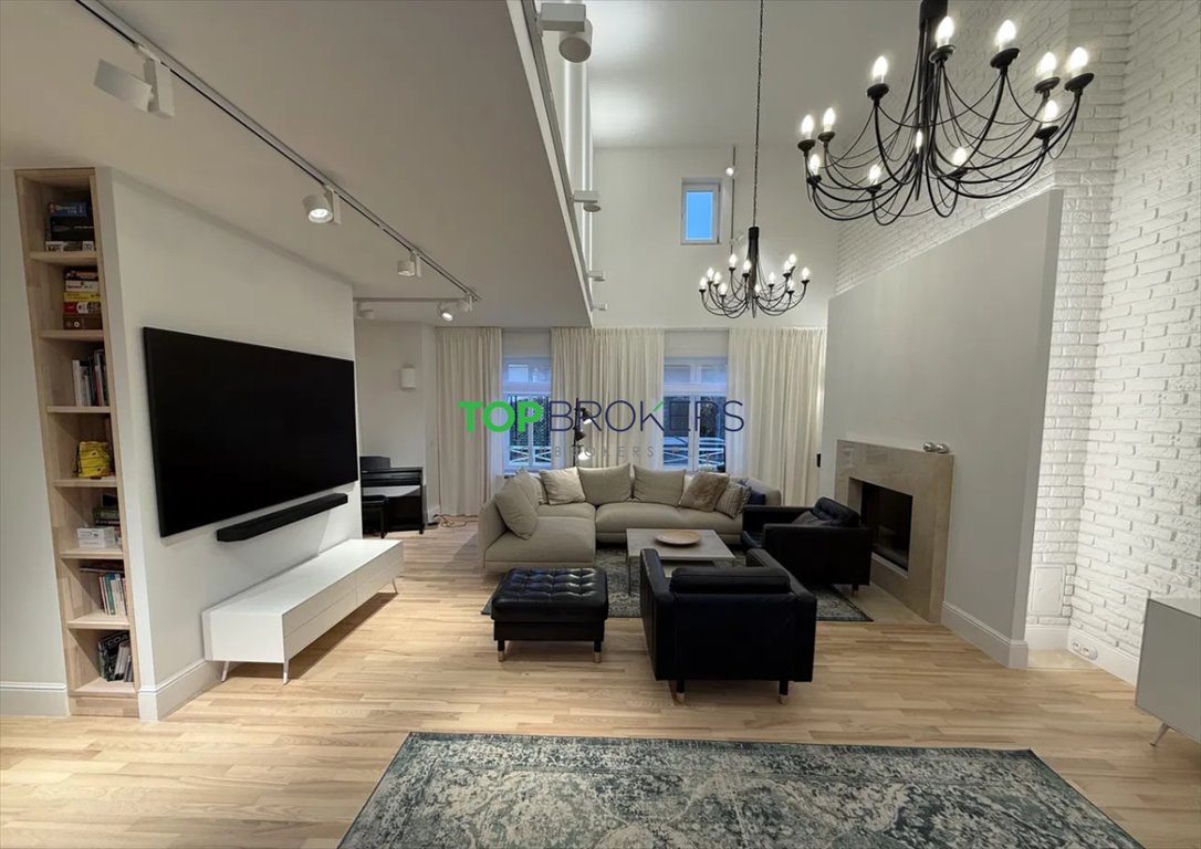 Nowoczesny dom 6 pokoi z ogrodem, jacuzzi i fotowoltaiką Józefosław  230m2 Foto 1