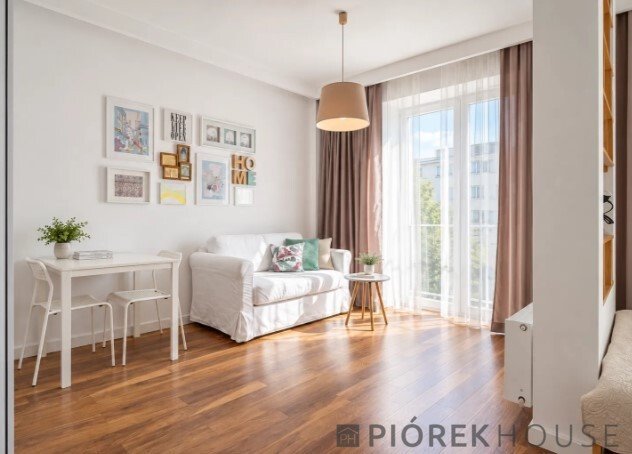 Polecam 26,5 m² w centrum Warszawy z balkonem i ukrytą kuchnią Warszawa, Wola, Chmielna  27m2 Foto 1