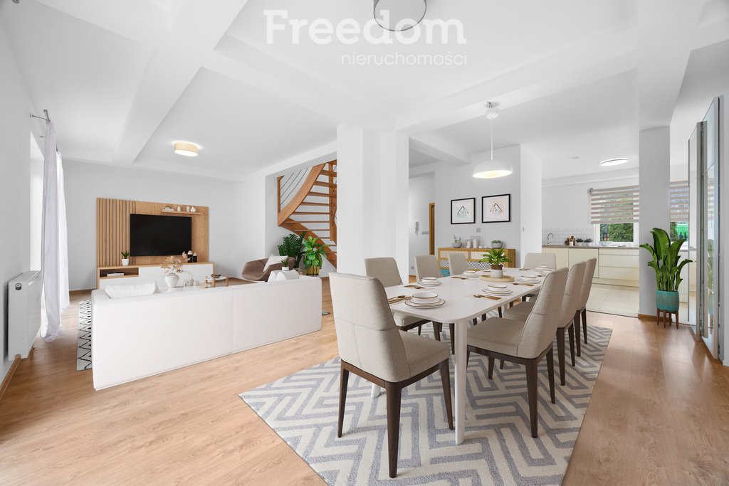 Dom na sprzedaż Bobrowiec, Mazowiecka  228m2 Foto 1