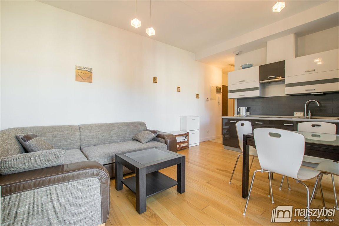 Zapraszam do mieszkania 38 m² z 3 balkonami w Świnoujściu Świnoujście, nadmorska  38m2 Foto 1