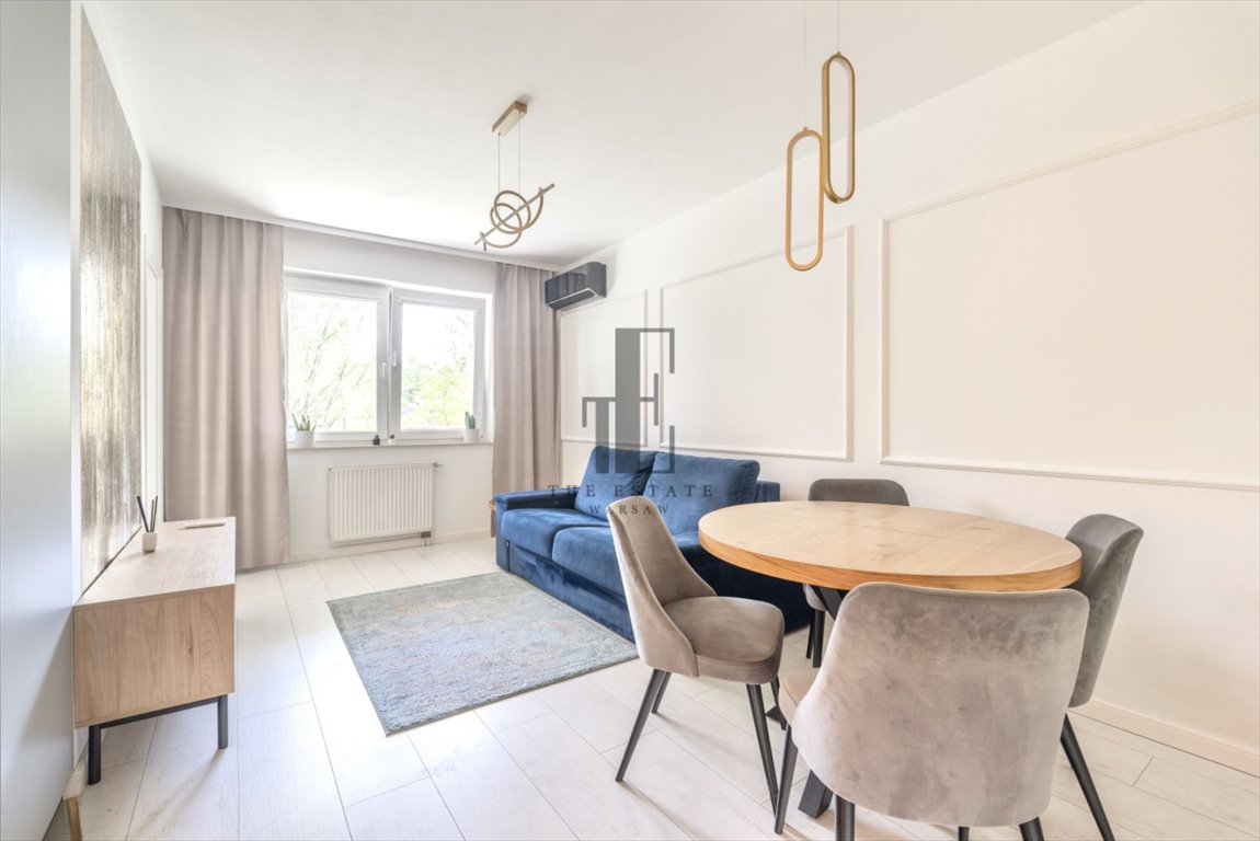 Polecam 2-pokojowe mieszkanie 41 m² z garażem i komórką Ząbki, Skrajna  41m2 Foto 1