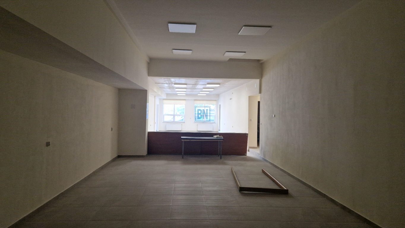 Lokal użytkowy na wynajem Oświęcim  205m2 Foto 1