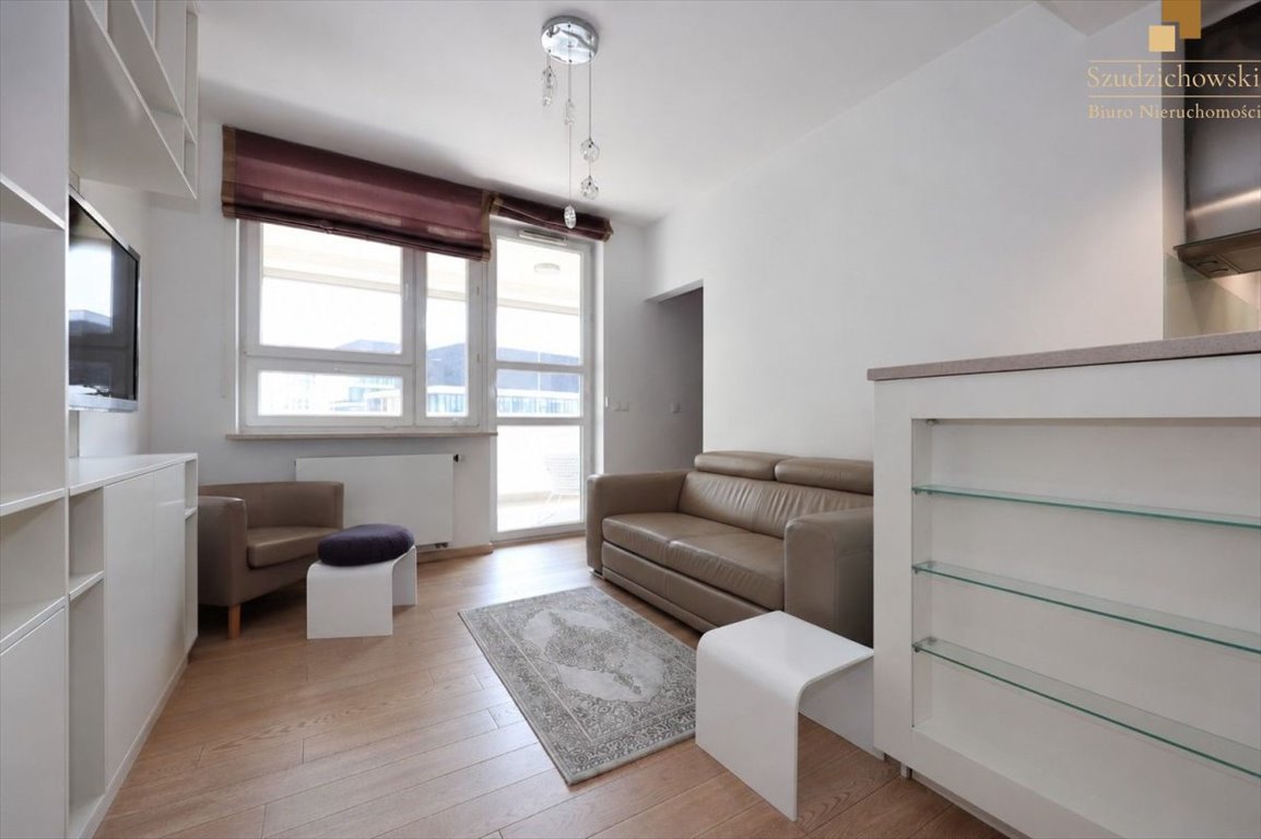 Polecam nowoczesne 3-pokojowe mieszkanie 59 m² z garażem w Śródmieściu Warszawa, Śródmieście, Śródmieście, Zygmunta  Słomińskiego  59m2 Foto 1