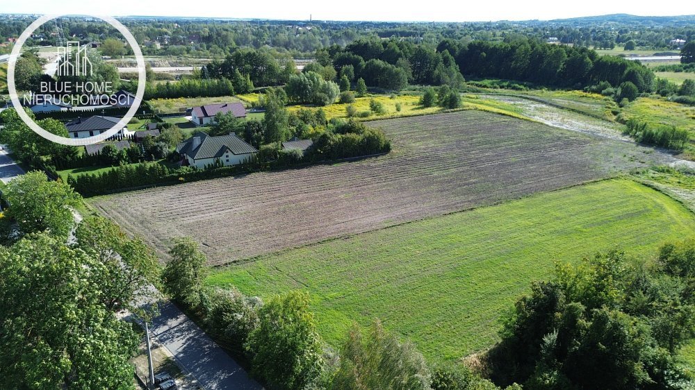 Działka 1,05 ha z szerokimi możliwościami rozwoju polecam: Horodyszcze: Jeziorna