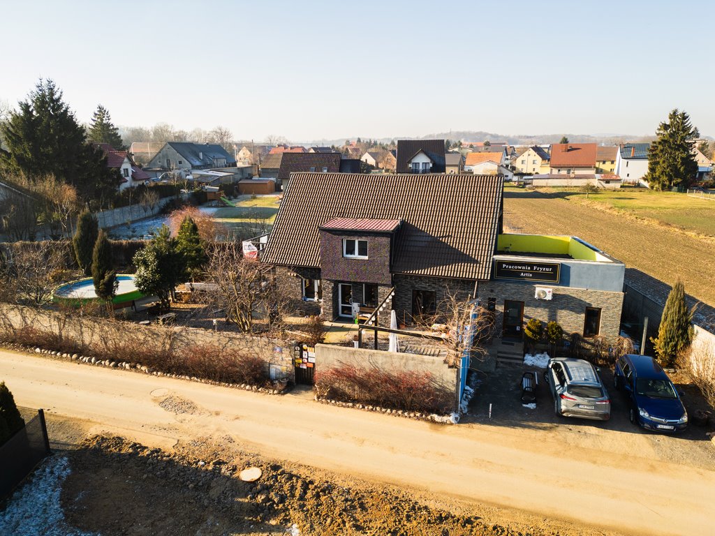 Komfortowy dom z lokalem usługowym, sauna i basen Mietków, Klonowa  169m2 Foto 1