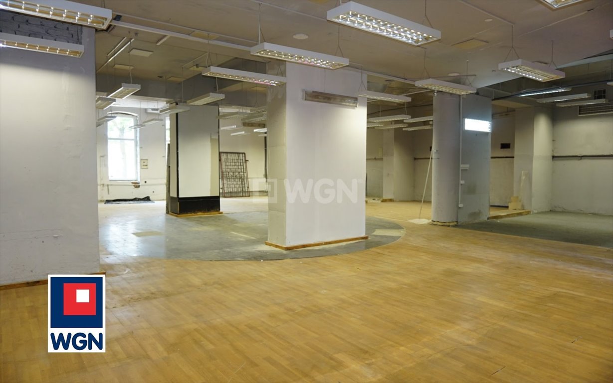 Lokal usługowy 360 m² w centrum Częstochowy. Idealny na firmę. Częstochowa, Śródmieście, Dąbrowskiego  360m2 Foto 1