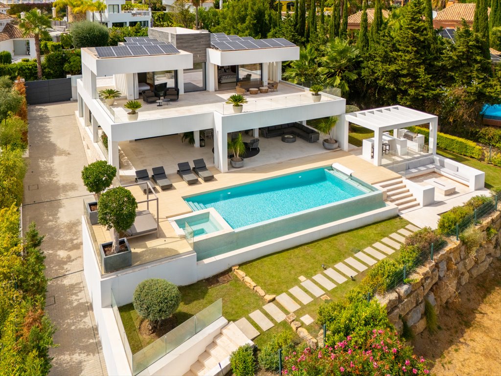 Luksusowa willa 473 m² z basenem infinity - Nueva Andalucía Hiszpania, Nueva Andalucia Los Naranjos Golf, Los Naranjos Golf  473m2 Foto 1