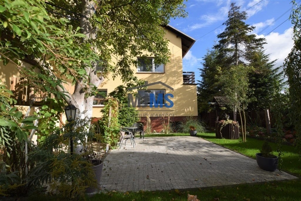 Polecam przestronny dom 529 m² z możliwością działalności w Rumi Rumia, Dunikowskiego  304m2 Foto 1