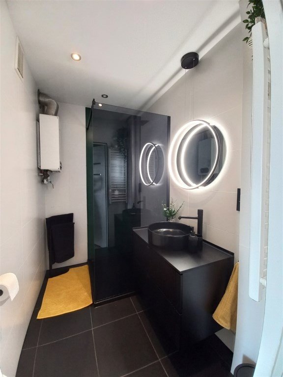 Inwestycyjne mieszkanie z widokiem na góry i Bookingiem Żory, Osiedle Władysława Sikorskiego  37m2 Foto 1