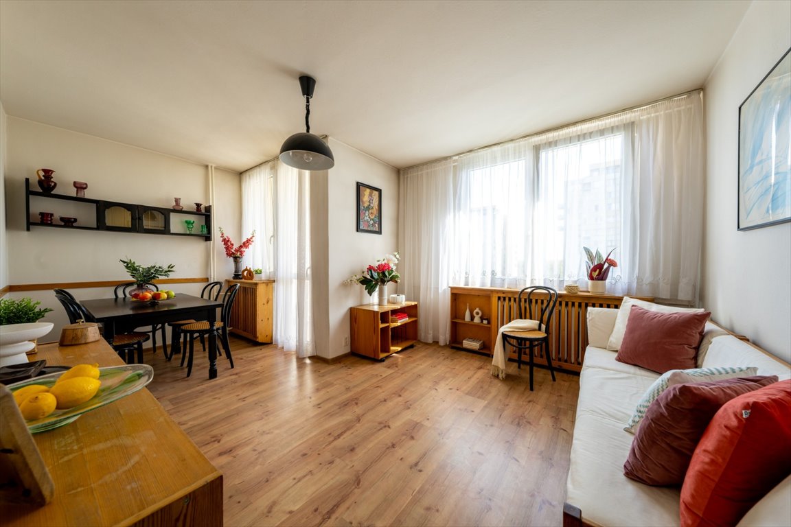 Przestronne 54 m² z balkonem i widokiem na Jeziorko Czerniakowskie. Warszawa, Mokotów, Bernardyńska 4  54m2 Foto 1