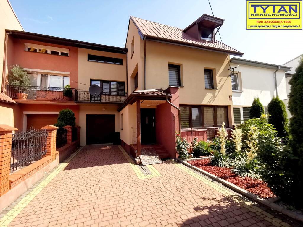 Przestronny dom 142 m² z garażem i ogrodem w Zambrowie Zambrów, Marii Konopnickiej  142m2 Foto 1