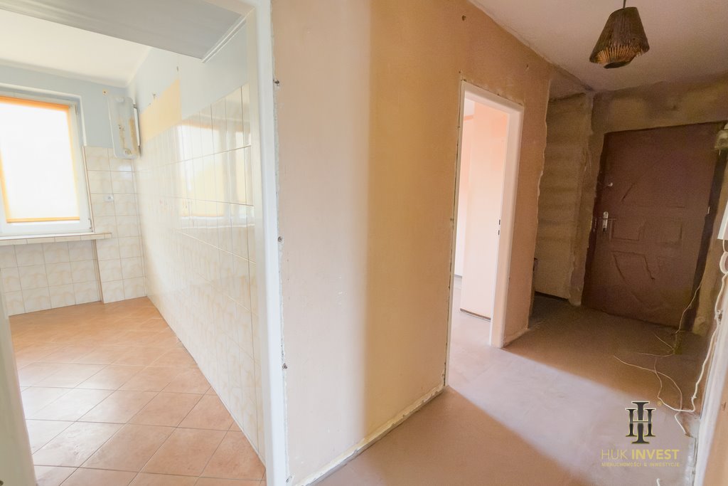 Polecam 48,3 m² do remontu na pierwszym piętrze w Piła Piła, Wincentego Witosa  48m2 Foto 1