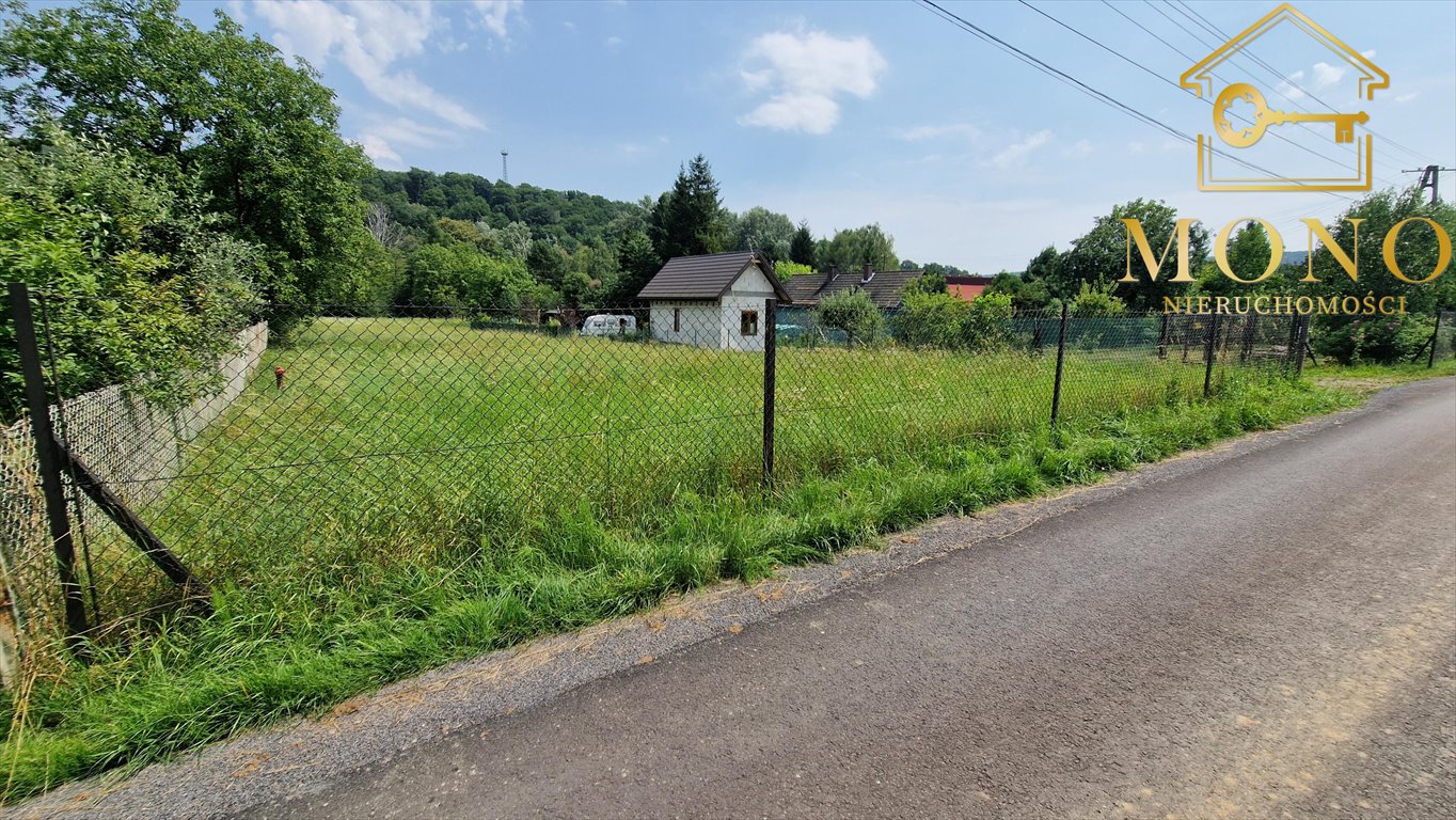 Działka budowlana na sprzedaż Pleśna  2 300m2 Foto 8