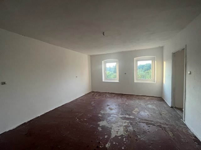 Mieszkanie 65 m² w Lubaniu do remontu - zapraszam Lubań, Główna  65m2 Foto 1