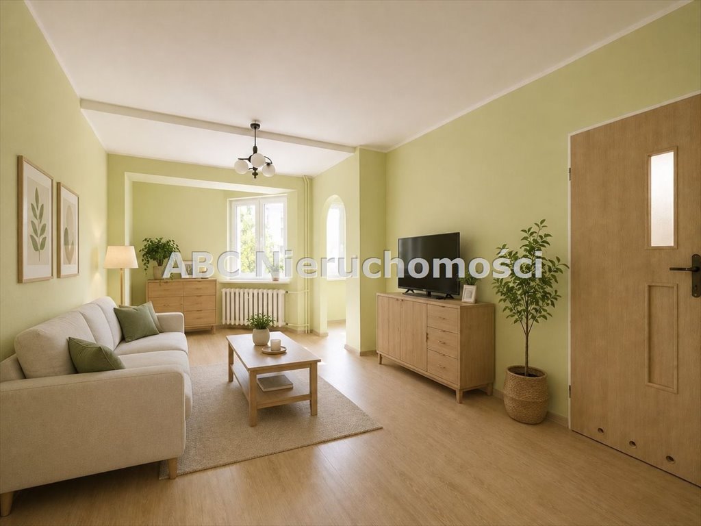 Na sprzedaż przestronne 2-pokojowe mieszkanie z balkonem w centrum Piły Piła, Śródmieście  38m2 Foto 1