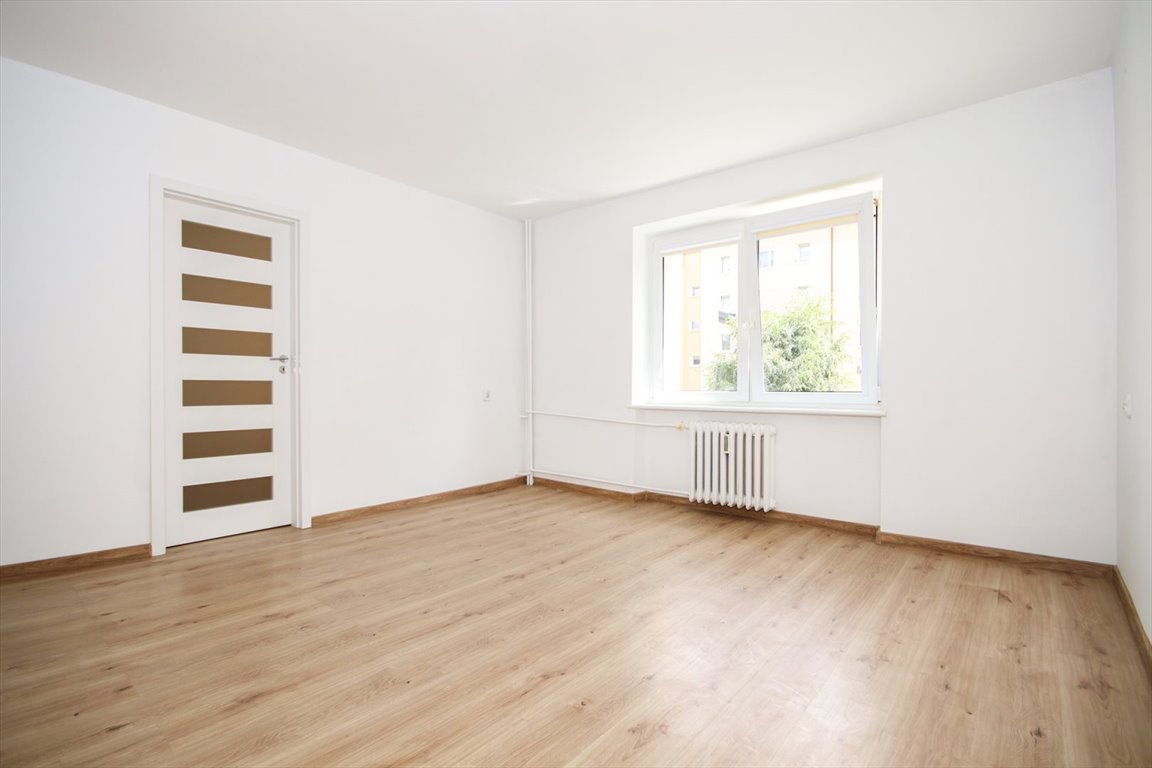 Sprzedam przestronne 3-pokojowe mieszkanie 43,5 m² z dużymi możliwościami aranżacji Słupsk  44m2 Foto 1
