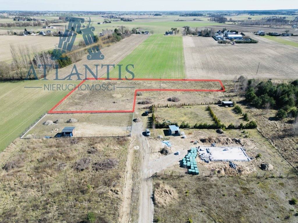 Działka pod domy jednorodzinne w Stronnie, 3320 m² Stronno  3 320m2 Foto 1