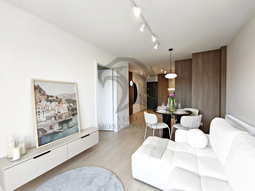 Centrum Łodzi: 2-pokojowe 42 m² z balkonem i garderobą Łódź, Centrum  42m2 Foto 1