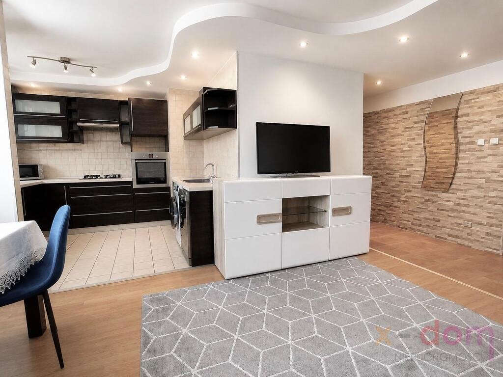 Do sprzedania funkcjonalne 43 m² na parterze w Kielcach Kielce, Szydłówek, Wiśniowa  43m2 Foto 1