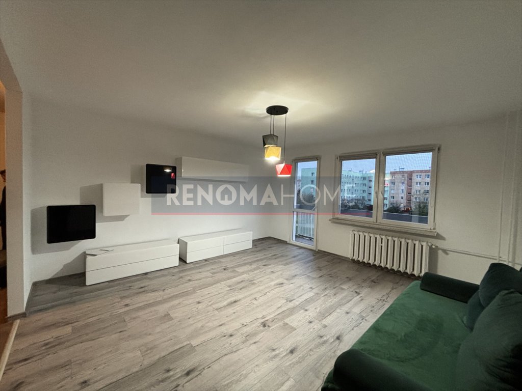 Mieszkanie trzypokojowe na sprzedaż Świdnica  64m2 Foto 1