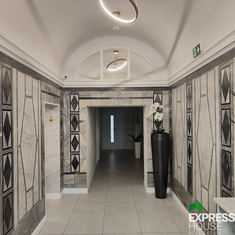 Lokal użytkowy na sprzedaż Łódź, Bałuty, Srebrna  2 122m2 Foto 1