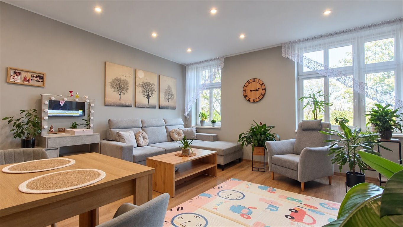 Przestronne 88 m² po remoncie z balkonem i ogródkiem - polecam! Ruda Śląska, Orzegów  88m2 Foto 1