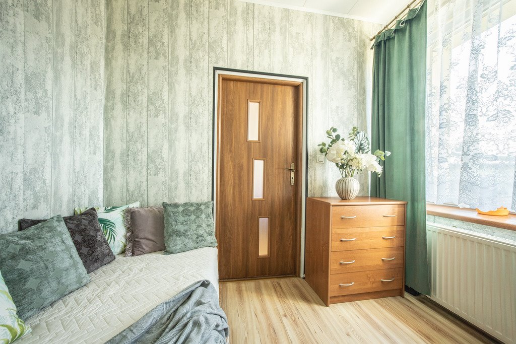 Mieszkanie trzypokojowe na sprzedaż Zgierz, Aleksandrowska  51m2 Foto 1