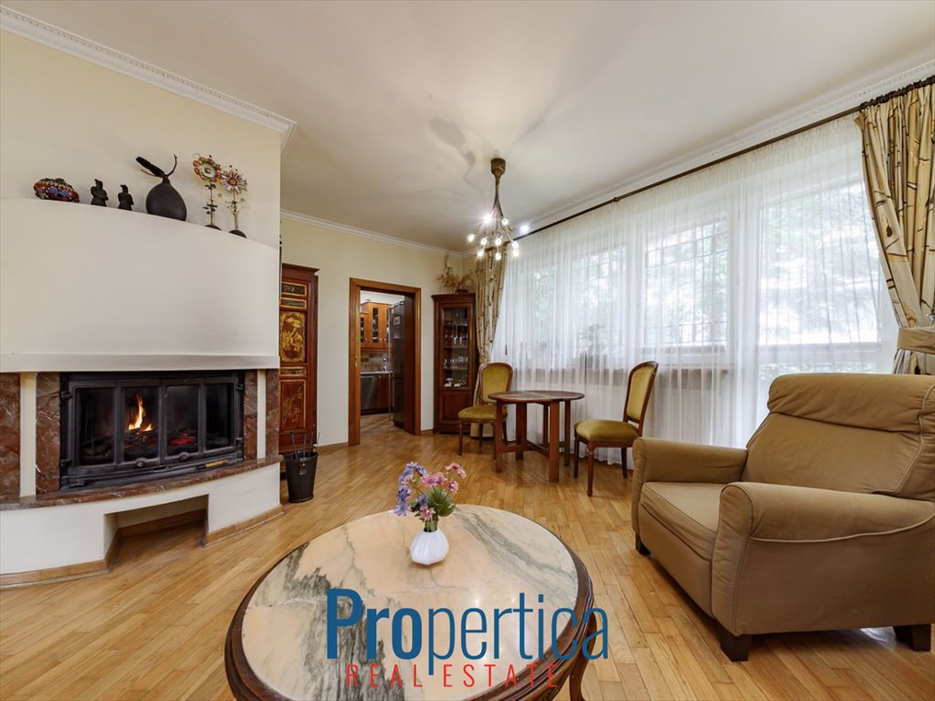 Solidny dom 213 m² z ogrodem i garażem w Piastowie Piastów, Akacjowa  298m2 Foto 1