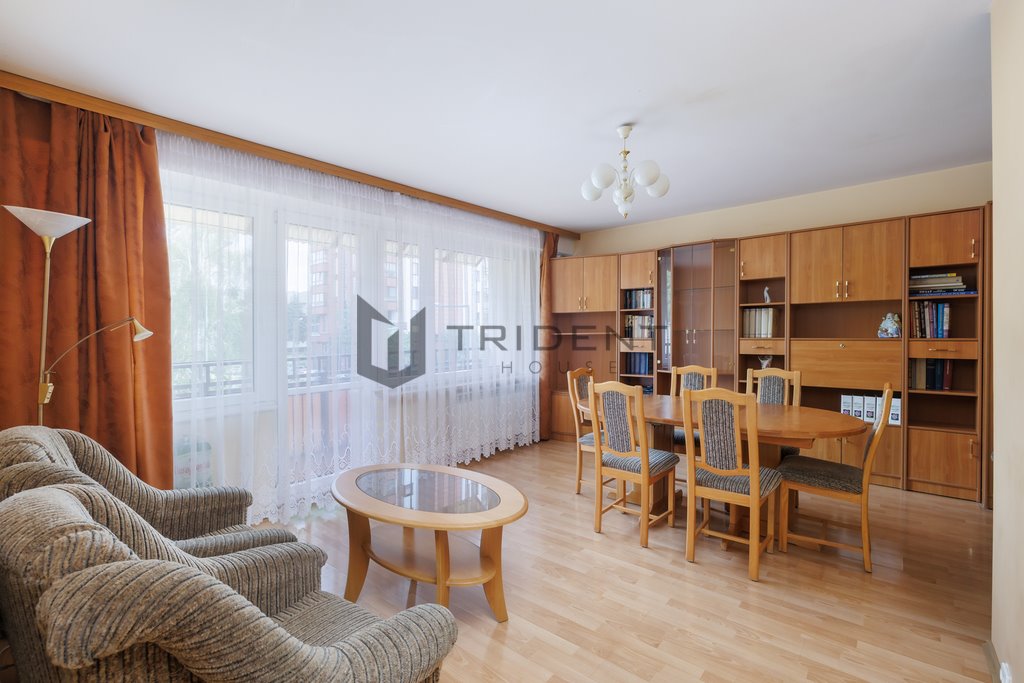 Mieszkanie czteropokojowe  na sprzedaż Piaseczno, Fabryczna  72m2 Foto 1